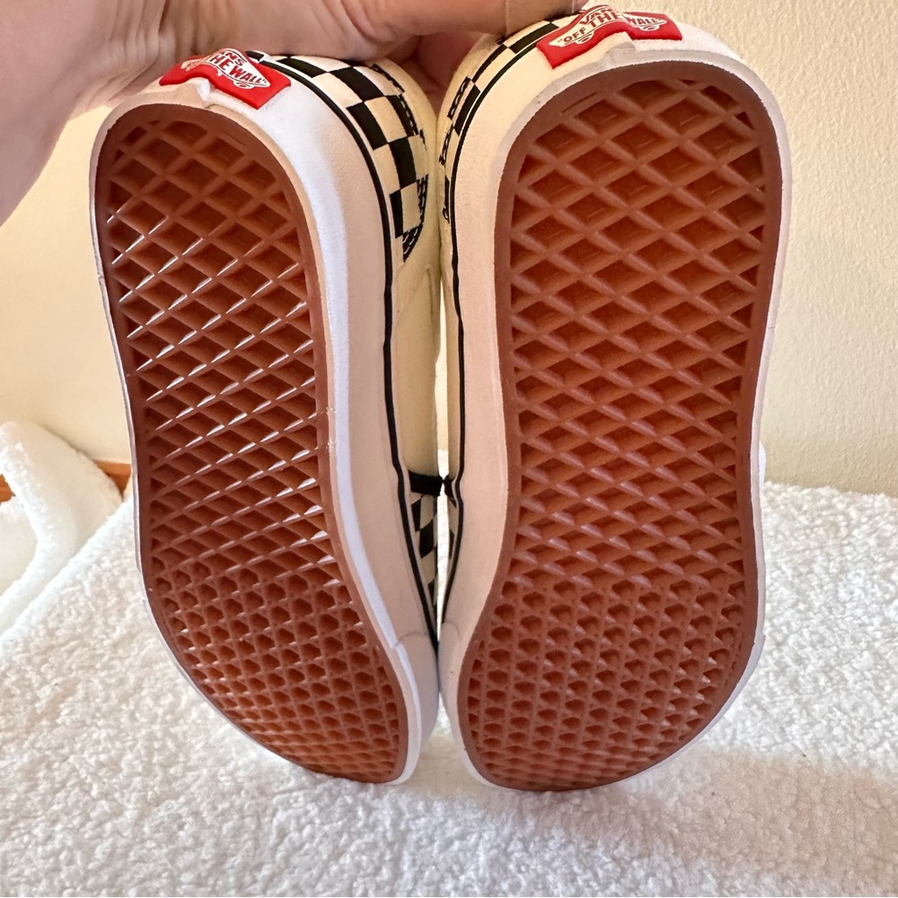 Men’s Vans Checkerboard Slip-Ons - Picture 6 of 10